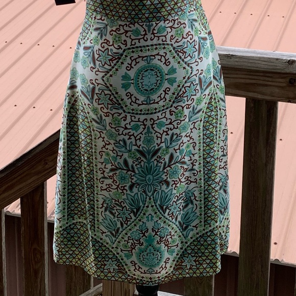 Sleeveless Dress - Picture 5 of 13